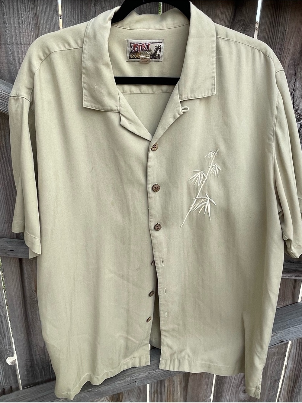 Tiki Classics Men’s L 100% Silk Bamboo Embroidered Camp Collar Shirt